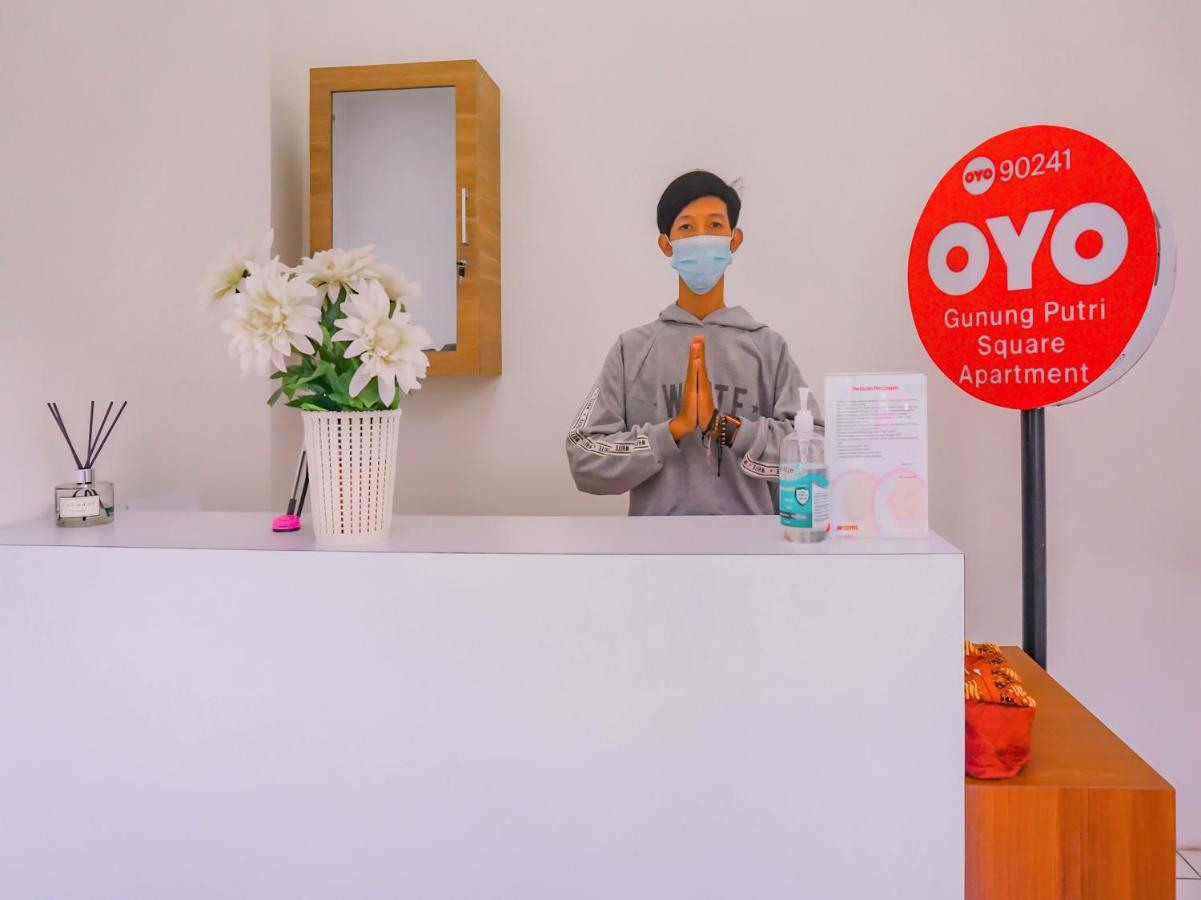 Oyo 90241 Sirooms Apartmen Gunung Putri โบกอร์ ภายนอก รูปภาพ