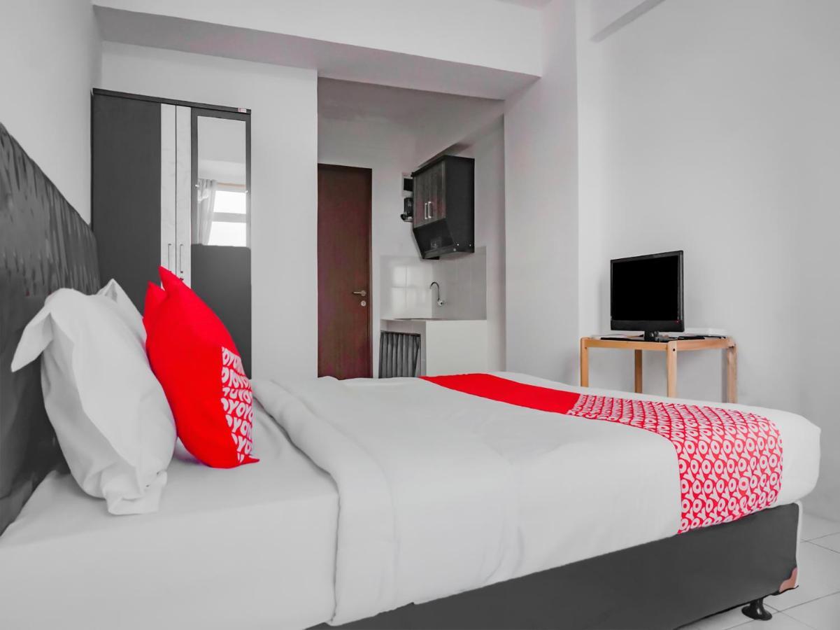 Oyo 90241 Sirooms Apartmen Gunung Putri โบกอร์ ภายนอก รูปภาพ